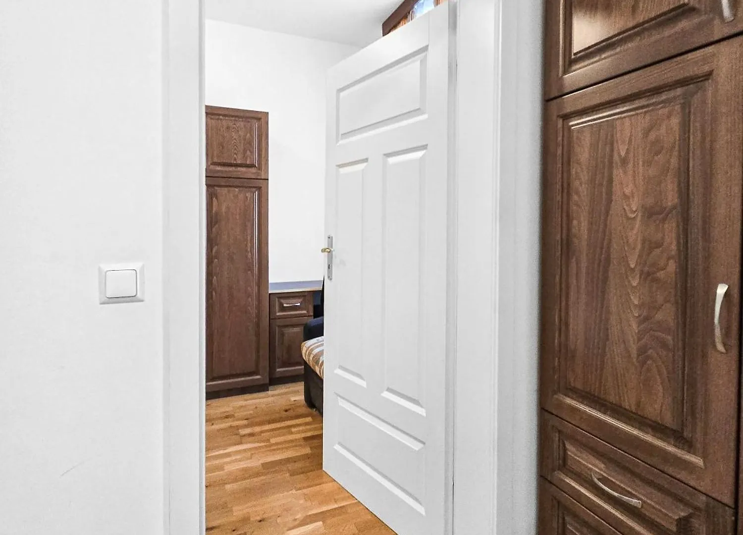 Apartmán Spacious 3-Bedroom Retreat With Balcony For 8 Near Millennium Tower Vídeň Rakousko